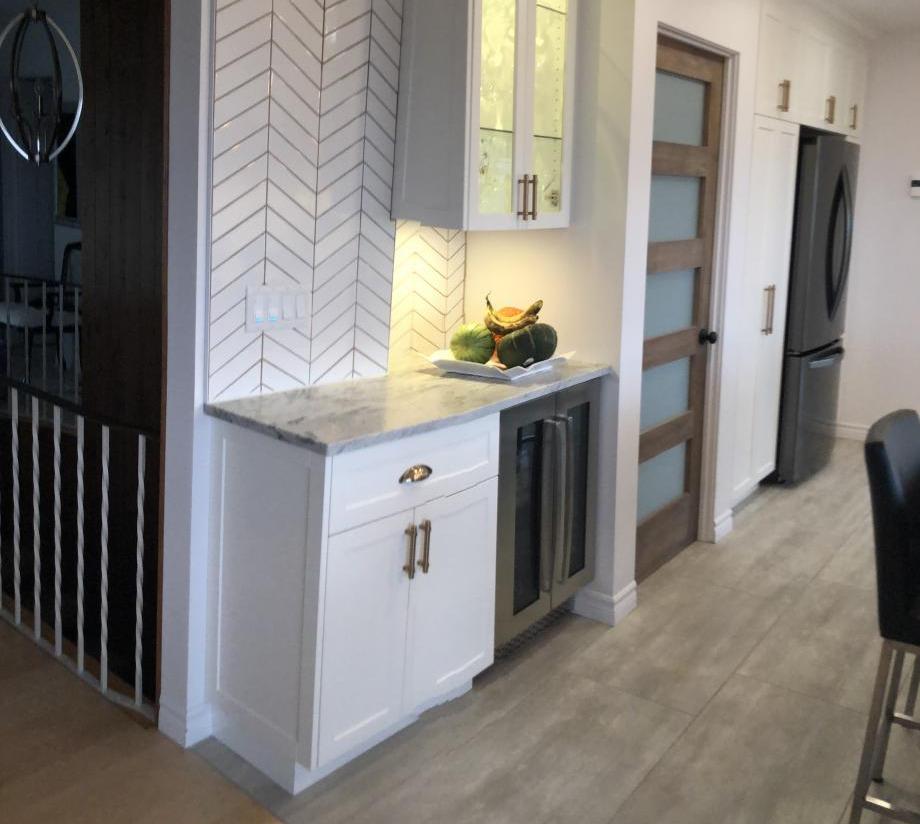 Meuble résidentiel et commercial sur mesure Saguenay-Lac-Saint-Jean, Meuble résidentiel et commercial sur mesure Chicoutimi, Meuble résidentiel et commercial sur mesure Jonquière